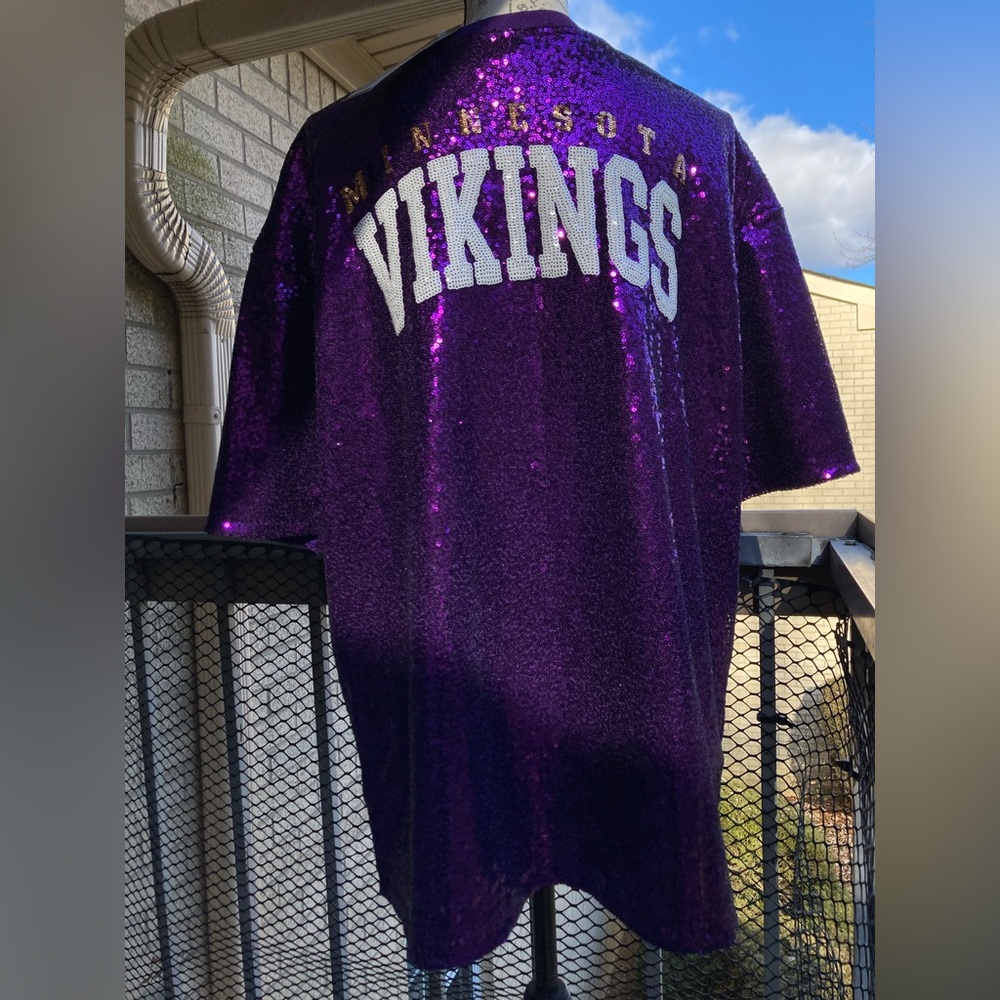 NFL Minnesota Vikings Purple Sequins Sparkle Football Jersey Viking Patch NEW - Picture 4 of 17